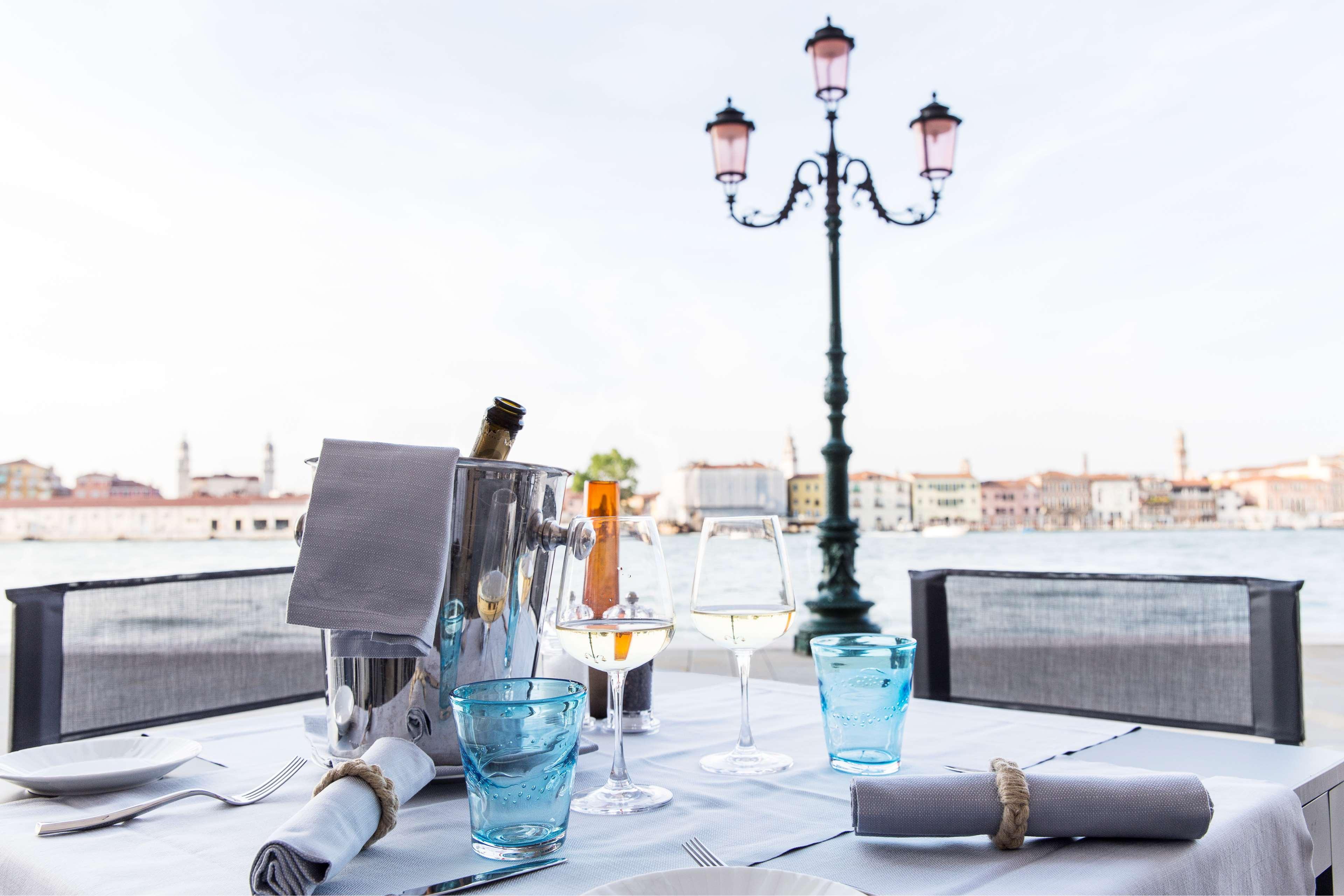 Hilton Molino Stucky Venezia Esterno foto The restaurant