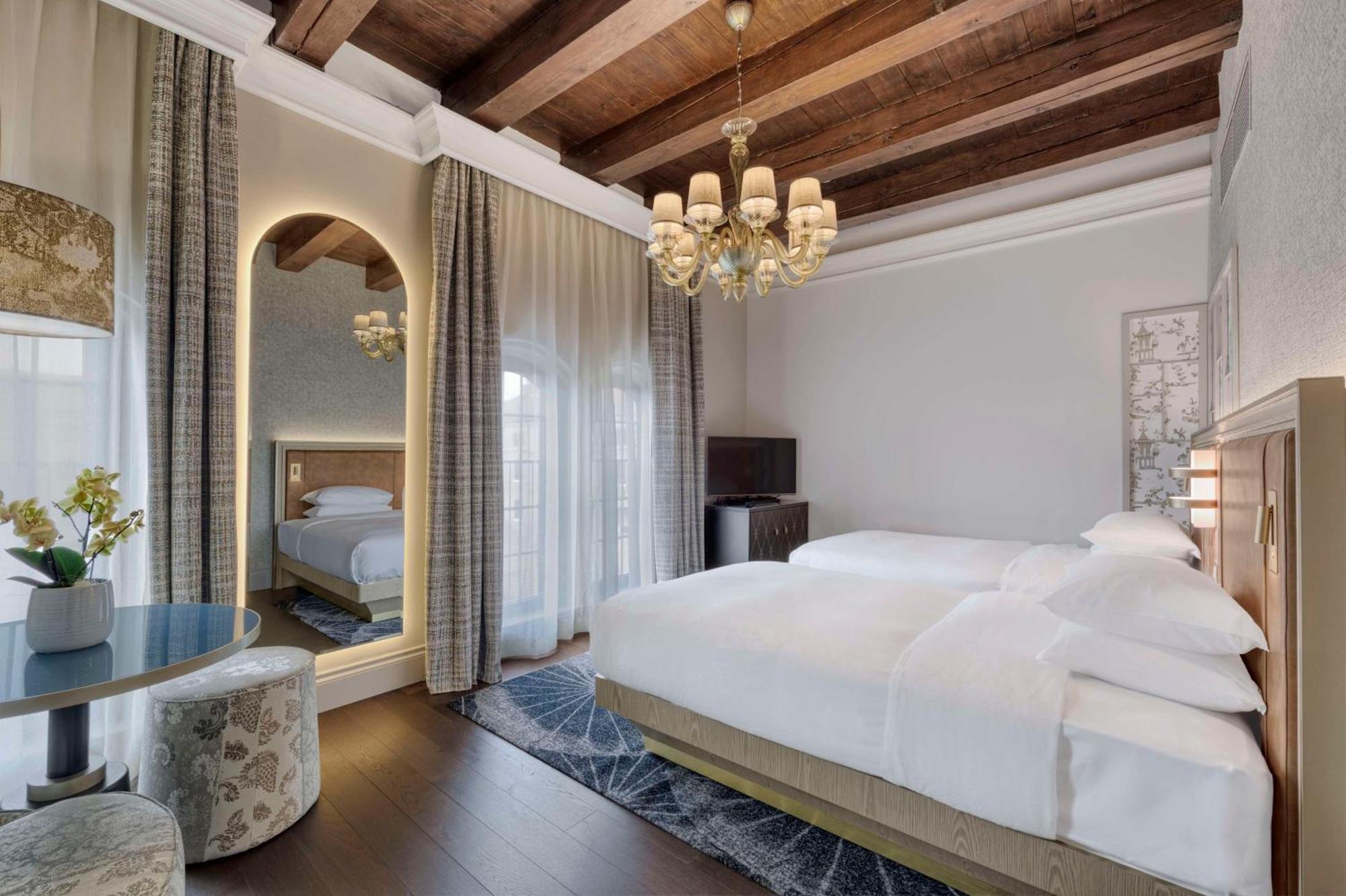 Hilton Molino Stucky Venezia Esterno foto Deluxe room